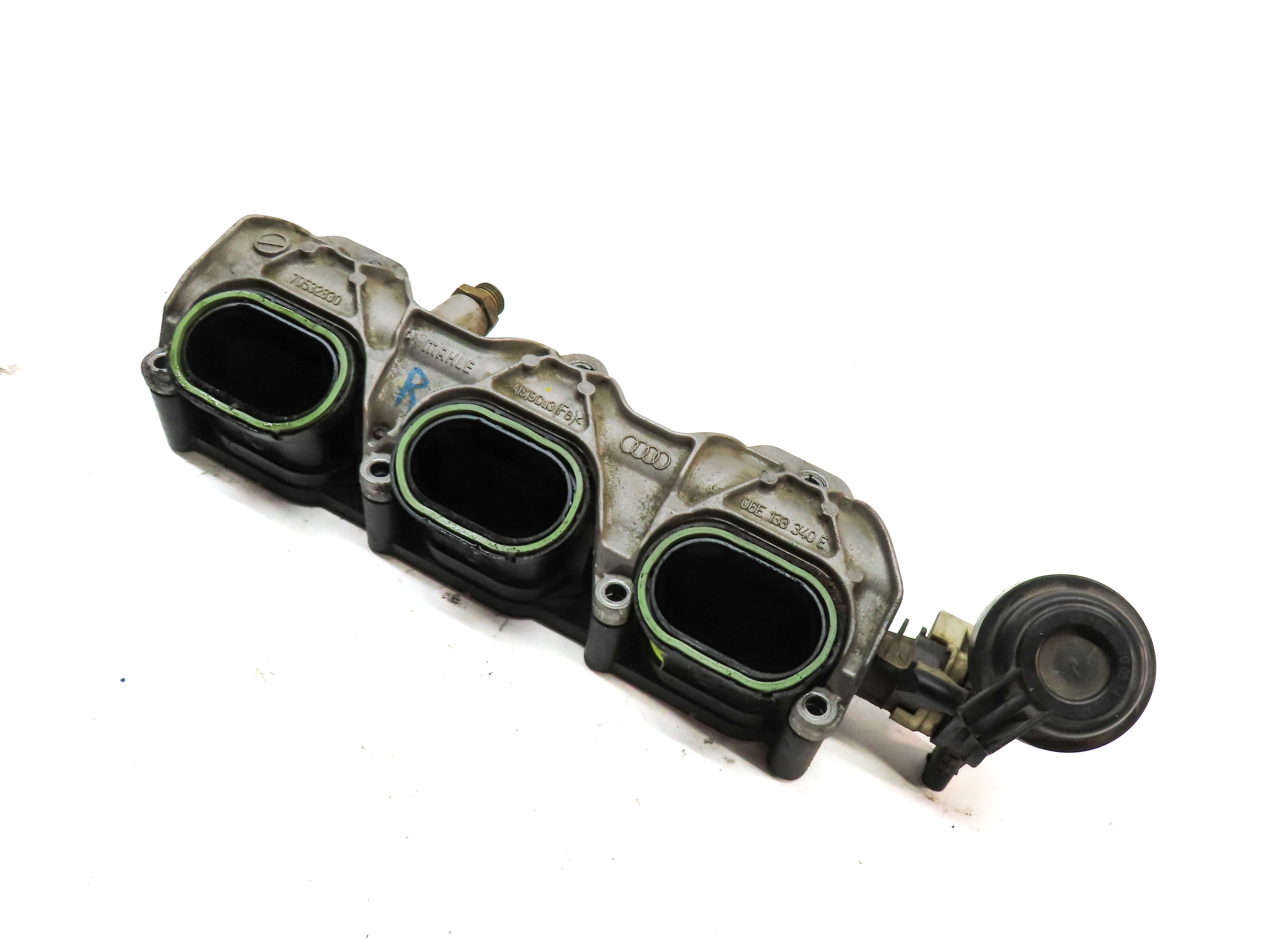 12-17 AUDI A6 A7 Q5 S5 SQ5 (C7 4G8 B8 8T 8R) RIGHT INTAKE MANIFOLD DIFFUSER RAIL — exact item pictured
